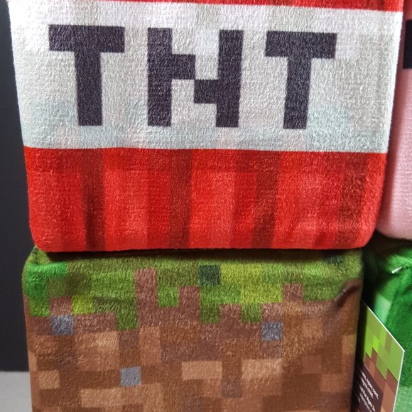 MINECRAFT Set of 4 Stuffed 5" Plush Foam Game TNT Microsoft Block Cube Mojang - Picture 2 of 3
